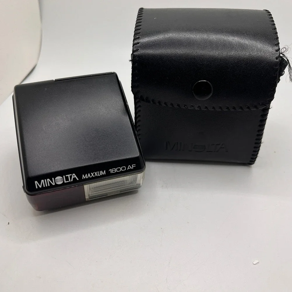 Minolta Maxxum 1800 AF Flash With Case Japan Vintage Camera Accessory
